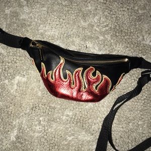 SkinnyDip Flame Bumbag